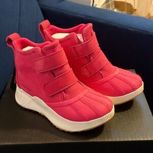 Sorel Kids' Vibrant Pink Sneakers